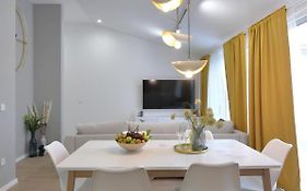 Residence Family Plazina - Place 1 & 2